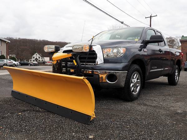 2008 Toyota Tundra Double Cab 4X4 TRD Package Fisher Plow 1Owner... for sale in West Warwick, MA – photo 2