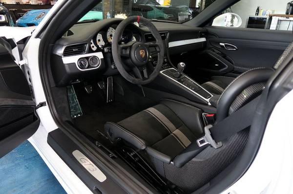 2018 Porsche 911 GT3 Only 800 Miles 6 Speed Manual for sale in Costa Mesa, CA – photo 7