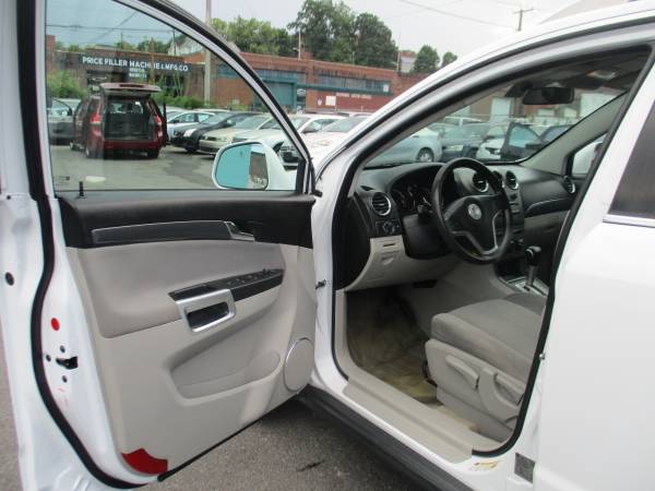2008 Saturn Vue XE ** Clean Carfax & Supper Clean** - cars & trucks... for sale in Roanoke, VA – photo 10