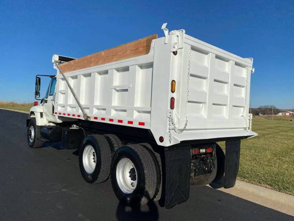 2009 INTERNATIONAL TANDEM DUMP WITH ONLY 46K ORIGINAL MILES WOW! -... for sale in Saint Joseph, IN – photo 9