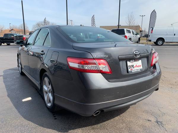 2010 Toyota Camry SE - 32 MPG - Low miles! - - by for sale in Oak Forest, IL – photo 5