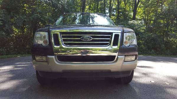 2007 Ford Explorer Eddie Bauer(ONLY 128K MILES) for sale in Warsaw, IN – photo 13