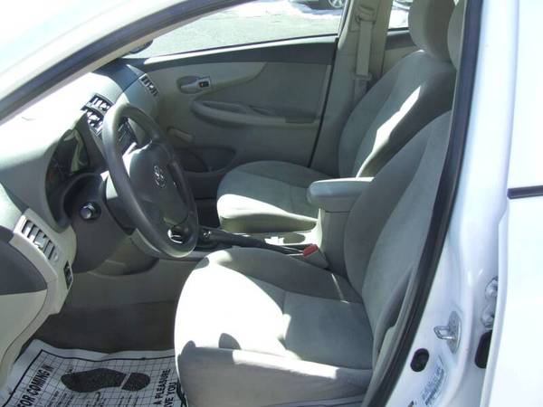 2009 Toyota Corolla Base 4dr Sedan 5M 122130 Miles for sale in Turner, ME – photo 13