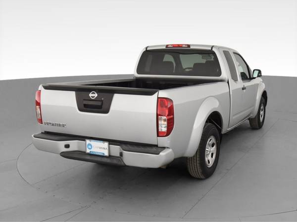 2017 Nissan Frontier King Cab S Pickup 2D 6 ft pickup Silver -... for sale in Greenville, SC – photo 10