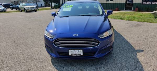 2016 Ford Fusion 4dr Sdn SE FWD - cars & trucks - by dealer -... for sale in Oconomowoc, WI – photo 8