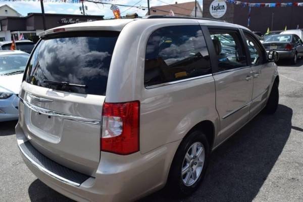 *2013* *Chrysler* *Town & Country* *Touring 4dr Mini Van* for sale in Paterson, NJ – photo 24