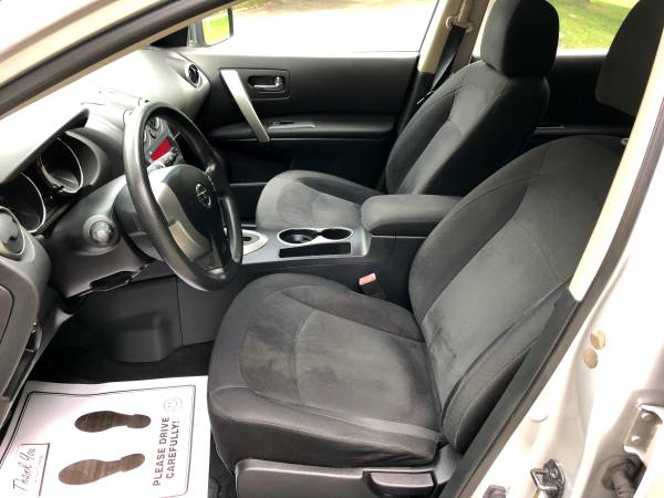 60,000 miles NISSAN ROGUE S AWD for sale in Farmingville, NY – photo 14