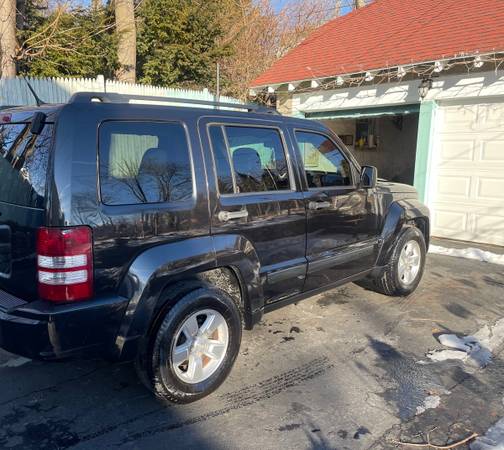 Amazing Jeep Liberty 2011 for sale in Worcester, MA – photo 3