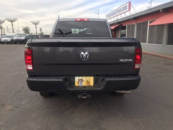 2016 Ram 1500 Crew Cab - Financing Available! - cars & trucks - by... for sale in Glendale, AZ – photo 24