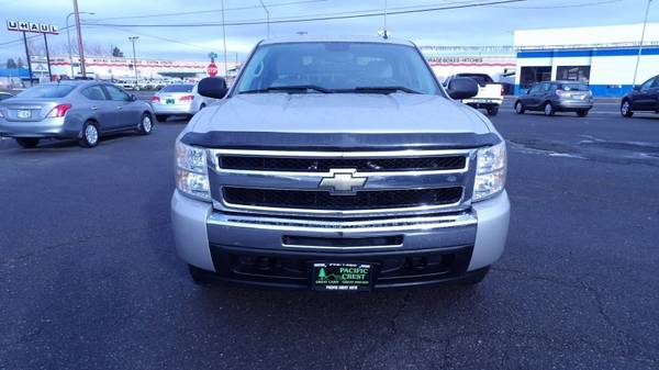 2009 Chevrolet 1500 4WD Crew Cab LT ! 1 OWNER ! - cars & trucks - by... for sale in Medford, OR – photo 7