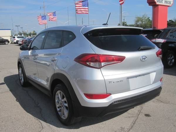 2016 Hyundai Tucson SE 4dr SUV w/Beige Seats - - by for sale in Bethany, OK – photo 7