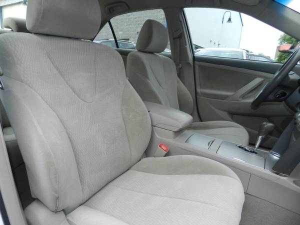 2011 Toyota Camry LE 6-Spd AT for sale in Trenton, NJ – photo 18