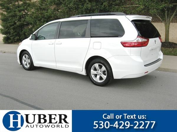 2016 Toyota Sienna LE -- Extra Clean, Just Serviced! - cars & trucks... for sale in NICHOLASVILLE, KY – photo 3