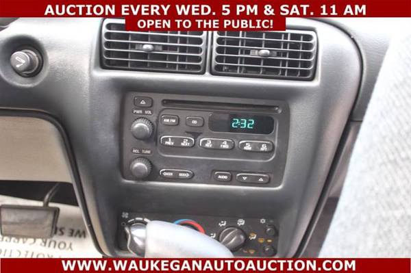2004 *CHEVROLET/CHEVY* *CAVALIER* GAS SAVER 2.2L I4 GOOD TIRES 328056 for sale in WAUKEGAN, WI – photo 7