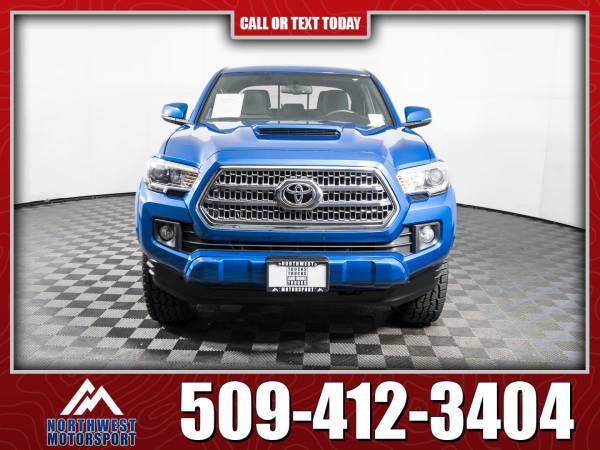 2017 Toyota Tacoma TRD Sport 4x4 - - by dealer for sale in Pasco, WA – photo 9