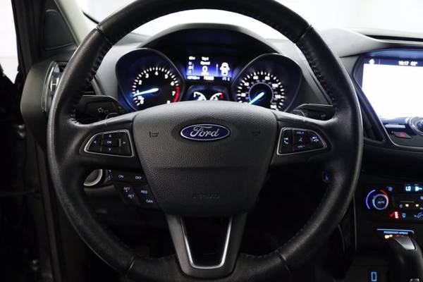 SPORTY Gray ESCAPE 2017 Ford Titanium SUV HEATED LEATHER for sale in Clinton, MO – photo 6