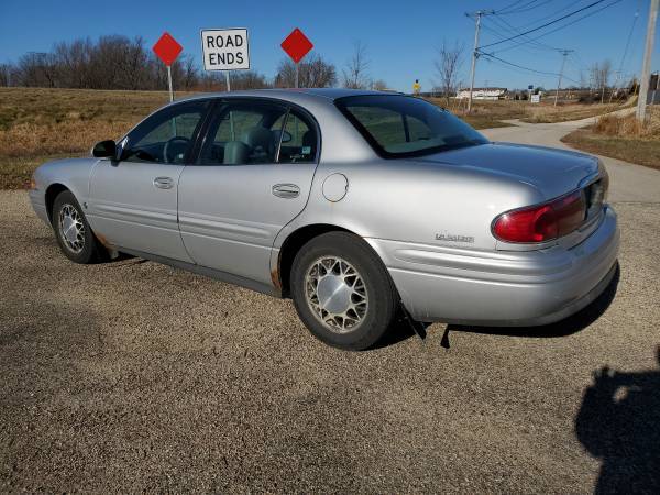 2002 Buick Lesabre!! 3800 Motor!! Leather!! ONE OWNER!! Very NICE!!... for sale in Freeport, IL – photo 4
