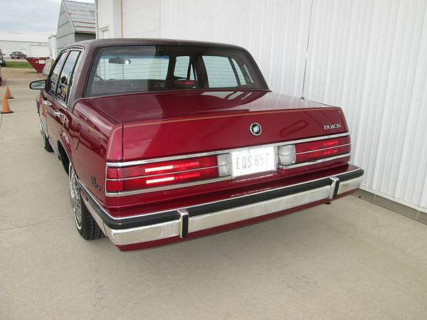 1989 BUICK PARK AVENUE - cars & trucks - by dealer - vehicle... for sale in Sioux City, IA – photo 5