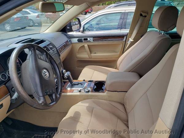 2008 Volkswagen Touareg 2 4dr V6 Gray - - by for sale in Woodbridge, District Of Columbia – photo 10