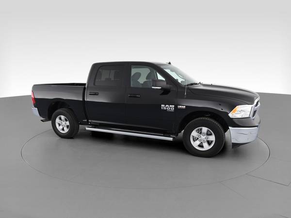 2020 Ram 1500 Classic Crew Cab SLT Pickup 4D 5 1/2 ft pickup Black -... for sale in Dade City, FL – photo 14