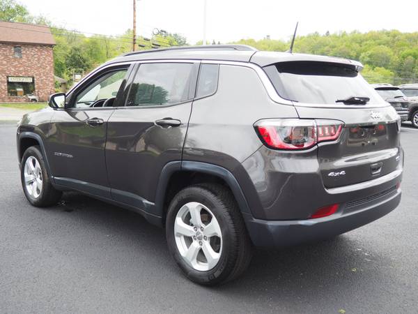2018 Jeep Compass Latitude - - by dealer - vehicle for sale in Gibsonia, PA – photo 4