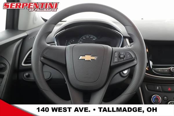 2018 Chevy Chevrolet Trax LS suv Storm Blue Metallic - cars & trucks... for sale in Tallmadge, OH – photo 18