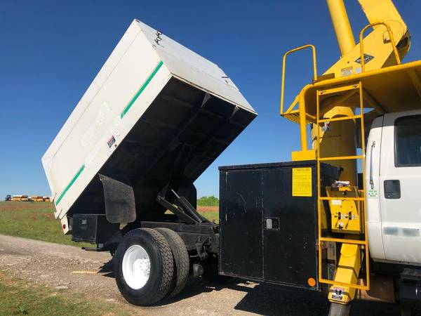2005 Ford F-750 Dump truck 60ft bucket for sale in San Antonio, TX – photo 11