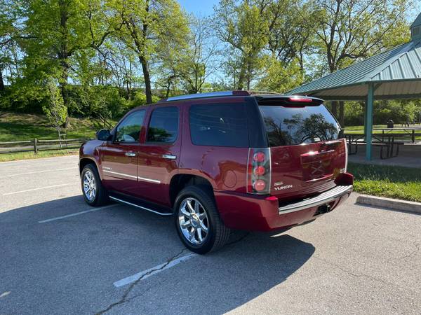 2009 GMC YUKON DENALI - - by dealer - vehicle for sale in Merriam, MO – photo 7