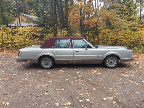 1988 Lincoln Town car for sale in Manitowish Waters, WI – photo 3