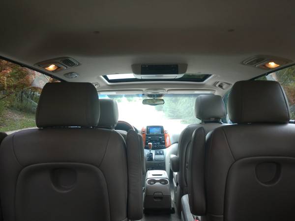 2006 Toyota Sienna XLE Limited leather All Wheel Drive for sale in Pittsburgh, PA – photo 8