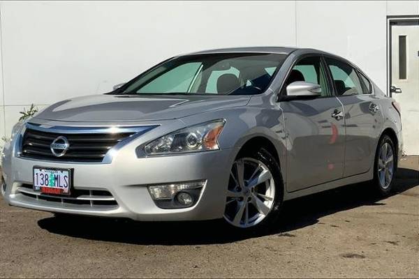 2013 Nissan Altima 4dr Sdn I4 2 5 SV Sedan - - by for sale in Eugene, OR – photo 11
