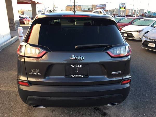 2019 Jeep Cherokee Latitude Plus - cars & trucks - by dealer -... for sale in Twin Falls, ID – photo 8