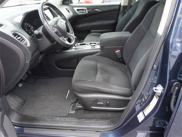 2015 Nissan Pathfinder SUV SV - Blue for sale in Beckley, WV – photo 6