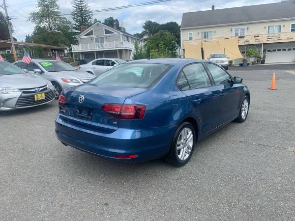 2018 Volkswagen Jetta 1.4T S 4dr Sedan 6A - cars & trucks - by... for sale in Milford, MA – photo 9