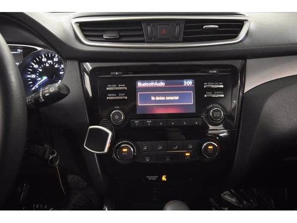 2016 Nissan Rogue wagon S AWD 230 67 PER MONTH! for sale in Rockford, IL – photo 8