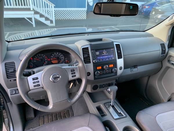 LOW MILES ) 2019 NISSAN FRONTIER SV - - by for sale in Kihei, HI – photo 8