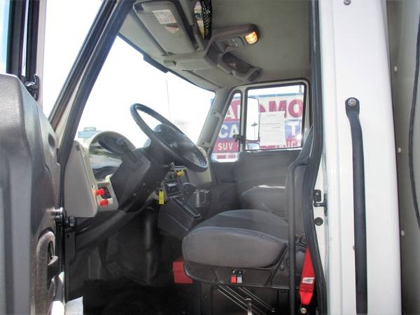 2013 INTERNATIONAL DURASTAR 4300 Refrigerated Truck for sale in Tucson, CA – photo 9