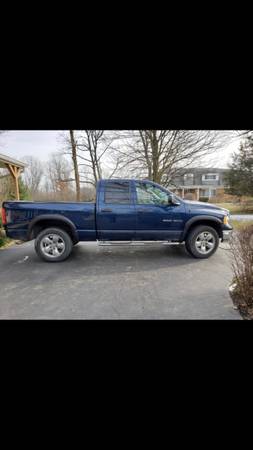 2005 Dodge Ram 1500 4x4 Hemi - cars & trucks - by owner - vehicle... for sale in Orland Park, IL – photo 3