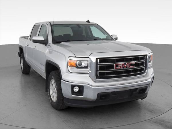 2015 GMC Sierra 1500 Crew Cab SLE Pickup 4D 6 1/2 ft pickup Silver -... for sale in South Bend, IN – photo 16
