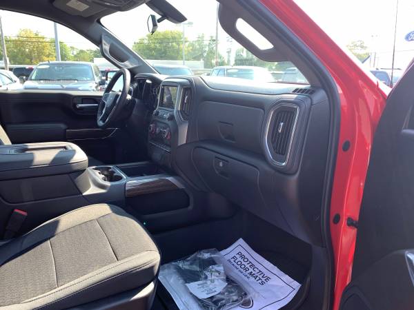 2020 CHEVY TRAIL BOSS (1 out of 3) for sale in Newton, IL – photo 16