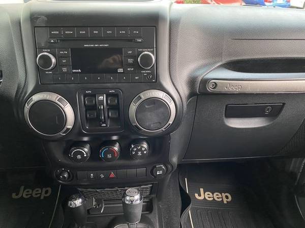 2015 Jeep Wrangler Unlimited Sport Leather Heated Seats 4' Lift New... for sale in Portland, OR – photo 14
