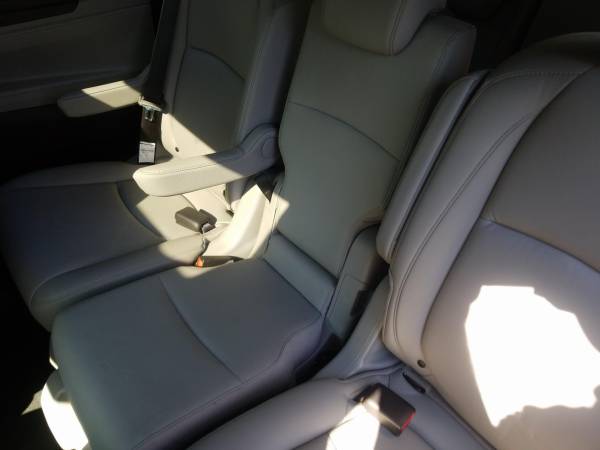 Pristine 2019 Honda Odyssey Touring 2310 miles , Fully loaded! for sale in Philadelphia, PA – photo 11