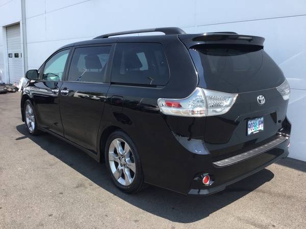 2014 Toyota Sienna 5dr 8-pass Van V6 Se Fwd for sale in Medford, OR – photo 5