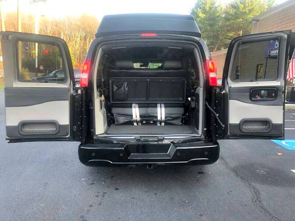 2020 GMC SAVANA 2500 EXPLORER EXTENDED CONVERSION VAN:9 PASS - cars... for sale in Hudson, MA – photo 6
