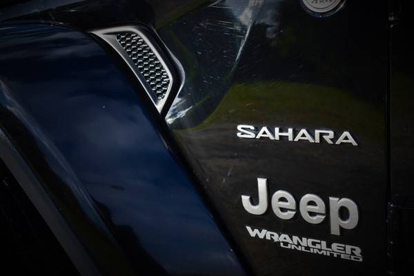 2019 Jeep Wrangler Unlimited Sahara 4x4 4dr SUV SUV - cars & trucks... for sale in Miami, CO – photo 7