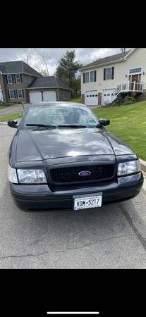 2010 Ford Crown Victoria for sale in ENDICOTT, NY – photo 8
