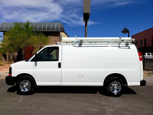 2007 CHEVY EXPRESS- 4.3L V6 (Gas Saver) ONLY "26k MILES" ITS MARVELOUS for sale in Las Vegas, CA – photo 18