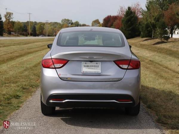 2015 Chrysler 200 Limited - cars & trucks - by dealer - vehicle... for sale in NOBLESVILLE, IN – photo 5