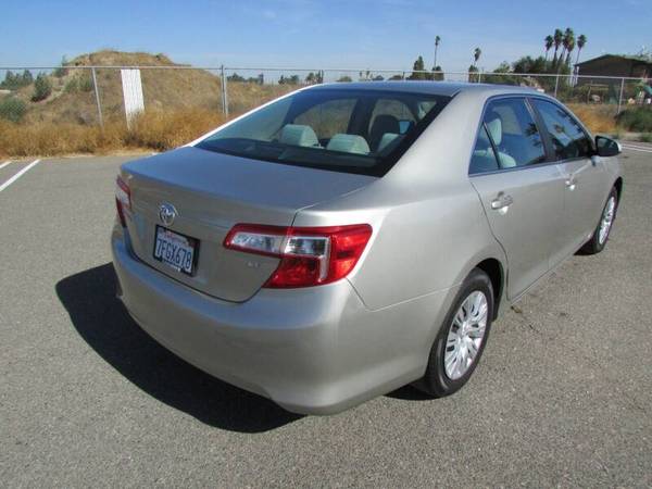 **** 2014 Toyota Camry LE Sedan 4D **** ) - cars & trucks - by... for sale in Modesto, CA – photo 4