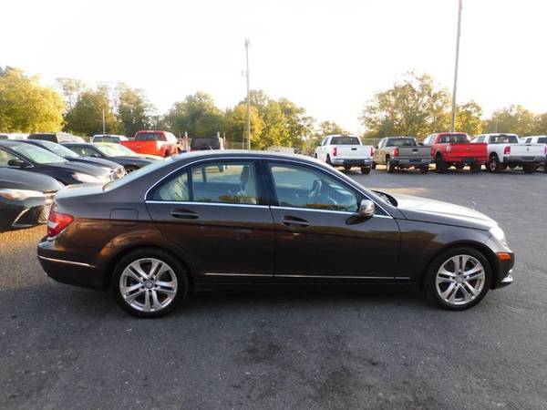 Mercedes Benz C 300 Sport 4dr Sedan 4MATIC Clean Car Loaded Sunroof... for sale in Greenville, SC – photo 5